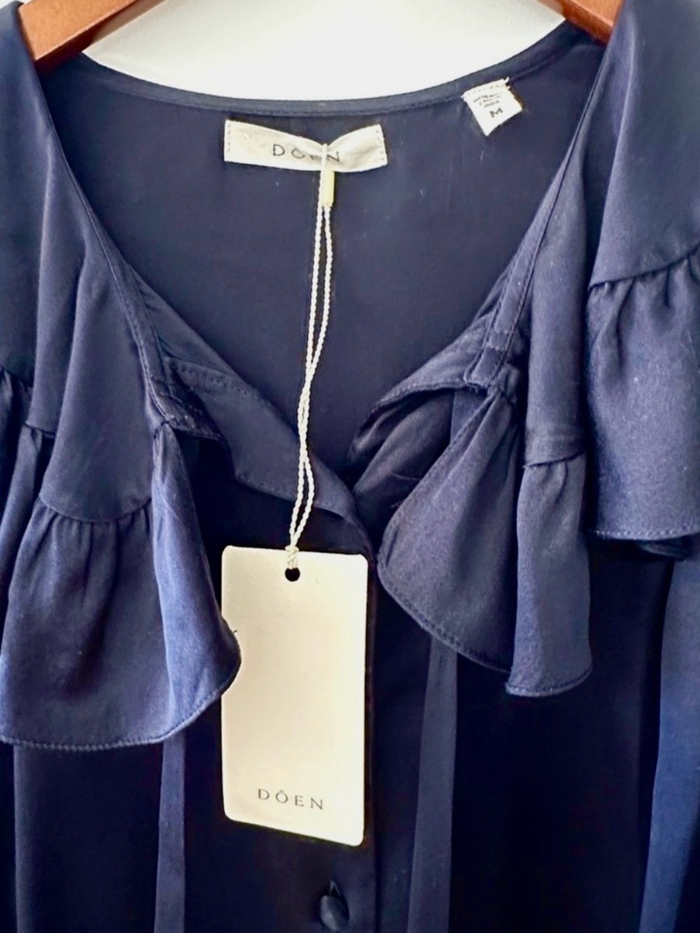 NWT Dôen Solange Top in navy silk - Picture 6 of 7